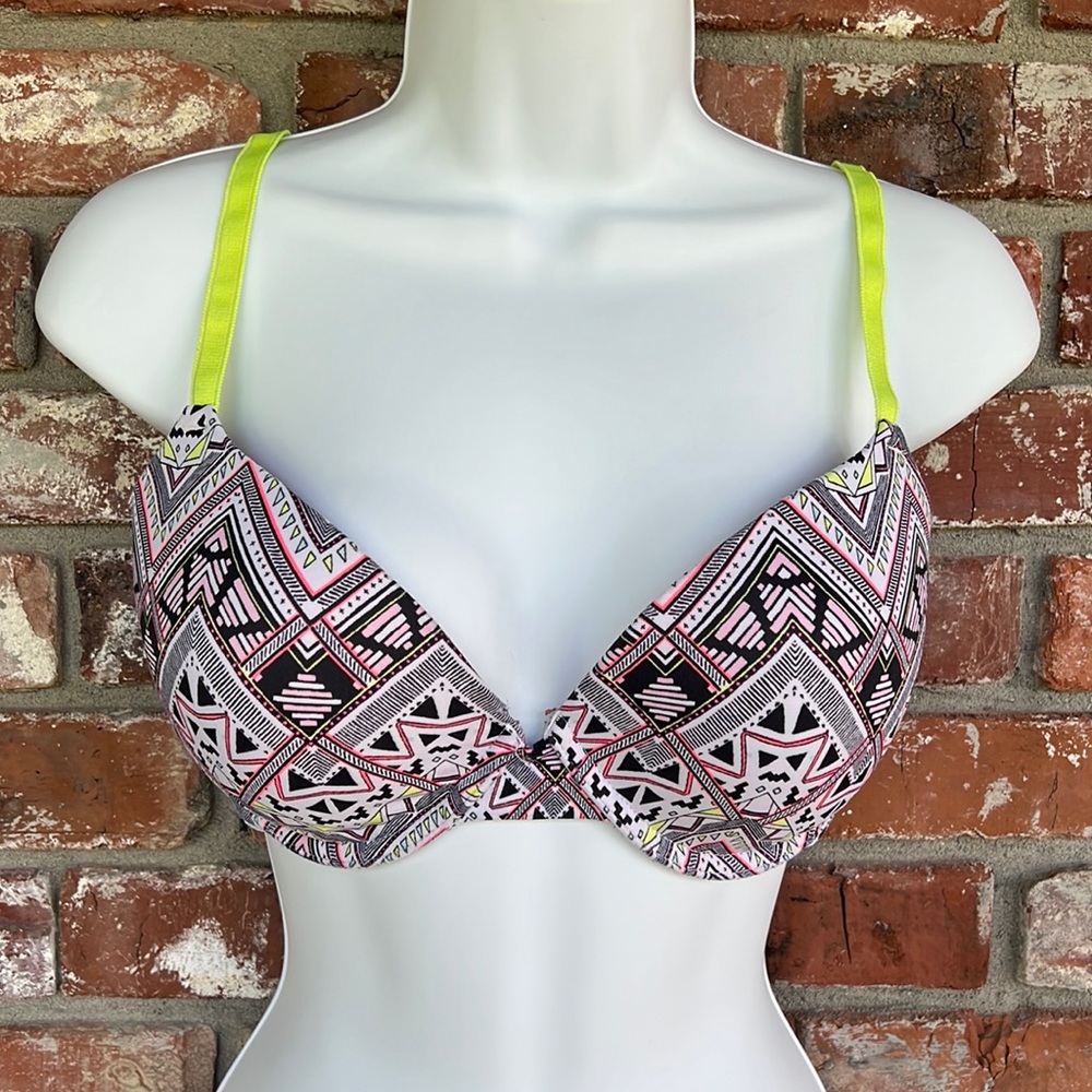 PINK  underwire bra size 36D